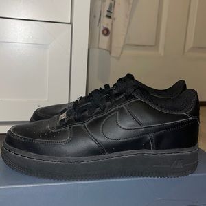 Classic Black Nike Air Force 1s - barely worn